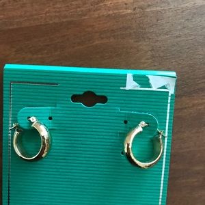 10k yellow gold hoop earrings
